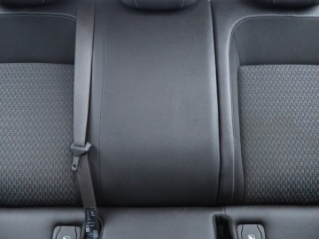 Opel Astra J GTC 1.6 CDTI Ecotec 136KM 2017 Opel Astra 1.6 CDTI, Salon Polska, Skóra, Klima, zdjęcie 9