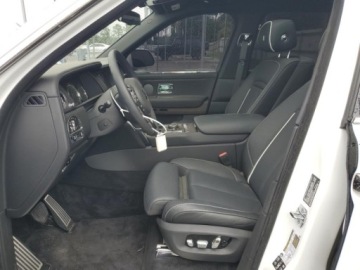 Rolls-Royce 2024 Rolls-Royce Cullinan 2024 Rolls-Royce Cullinan 6.8 Benzyna 563KM, zdjęcie 7