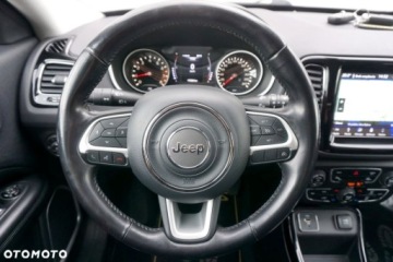 Jeep Compass II SUV 1.4 MultiAir 140KM 2018 Jeep Compass Jeep Compass 1.4 MultiAir Limited 1.4 Benzyna 140KM, zdjęcie 27