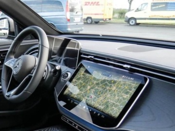 Mercedes Klasa E W214 All-Terrain 2.0 220d 197KM 2025 E Klasa 220 d 4-Matic Avantgarde Estate 2.0 (197KM) 2025, zdjęcie 7