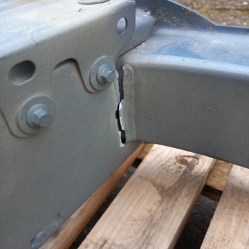 31672814 POLESTAR 2 II 20- БАЛКА ПЕРЕДНЕГО БАМПЕРА