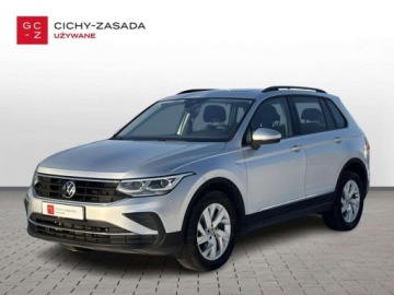 Volkswagen Tiguan II SUV Facelifting 2.0 TDI 200KM 2020 Volkswagen Tiguan FV23, 4x4, webasto, panorama, hak, LED Matrix, APP Conne