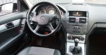 Mercedes Klasa C W204 Limuzyna 1.6 180 K BlueEFFICIENCY 156KM 2009 Mercedes-Benz Klasa C Benzyna Kompressor156KM Polskory Alu 1.6 156KM, zdjęcie 10
