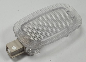 LAMPA OSVĚTLENÍ INTERIÉR MERCEDES W204