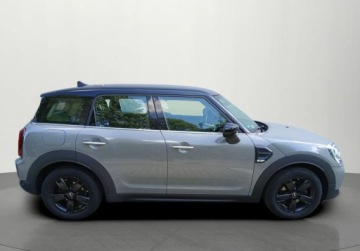 Mini Countryman F60 Crossover Facelifting 1.5  136KM 2022 MINI Countryman 1.5 Benzyna 136KM, zdjęcie 2
