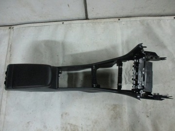 Подлокотник, тоннель VW Golf VII