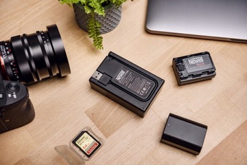 ЗАРЯДНОЕ УСТРОЙСТВО USB С ДВОЙНЫМ ЖК-дисплеем ТИПА C ДЛЯ FUJIFILM NP-W126