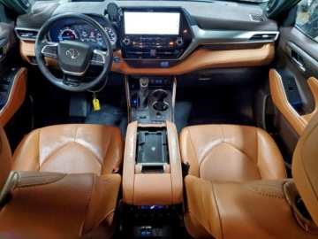 Toyota Highlander III 2022 Toyota Highlander Hybrid Platinum 2022 2.5 Hybryda 243KM, zdjęcie 8