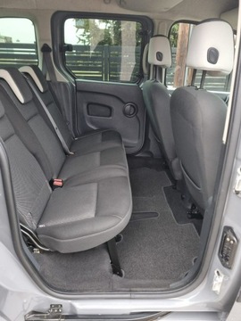 Renault Kangoo II Mikrovan 1.6 16v 105KM 2013 Renault Kangoo 1.6 benzyna / Klima / Zadbany /, zdjęcie 15