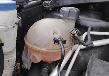 Citroen C4 II Hatchback 5d 1.6 HDi 112KM 2012 Citroen C4 2012r, 1.6 HDI. Uszkodzony lewy przod. 1.6 Diesel 112KM, zdjęcie 21