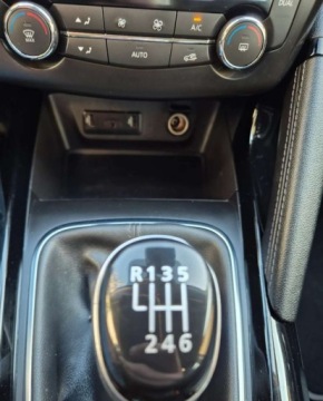 Renault Kadjar Crossover 1.2 Energy TCe 130KM 2016 Renault Kadjar 1.2 130km NAVI Grzane Fotele nowy rozrzad 1.2 Benzyna 130KM, zdjęcie 19