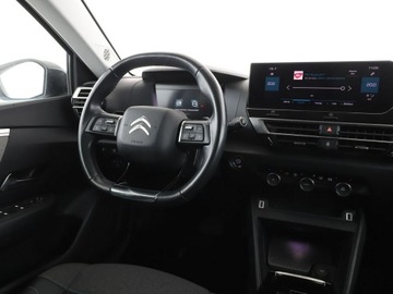 Citroen C4 III SUV 1.2 PureTech 130KM 2022 Citroen C4 automat full LED półskóra navi, zdjęcie 15