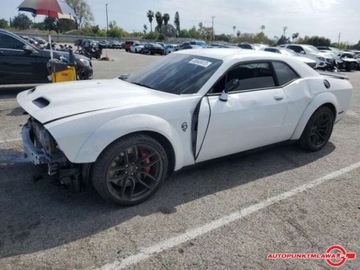 Dodge Challenger SRT Hellcat Red eye Auto Punkt