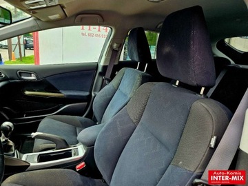 Honda Civic IX Hatchback 5d 1.6 i-DTEC 120KM 2014 Honda Civic Niski przebieg 1.6 Diesel 120KM, zdjęcie 14