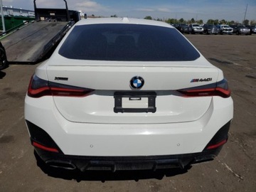 BMW Seria 4 G22-23-26 2022 BMW M4 440XI 2022 3.0l 3.0 Benzyna 382KM, zdjęcie 2