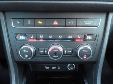 Seat Ateca SUV 1.0 EcoTSI Ecomotive 115KM 2019 Seat Ateca KAMERA COFANIANAWIGACJA PLGRZANE FOTELEELEK. KLAPA BAGAZNIKA, zdjęcie 11