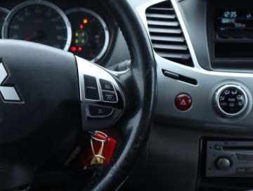 Mitsubishi L200 IV 2011 Mitsubishi L200 2.5 DI-D, Salon Polska, zdjęcie 20