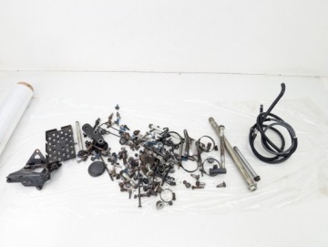 СМЕСЬ ВИНТОВ SUZUKI GSF 650