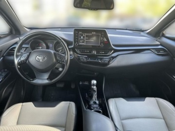 Toyota C-HR I Crossover Facelifting 1.8 Hybrid 122KM 2020 Toyota C-HR 1.8 Hybrid Selection. Kamera cofania. Podgrzewane fotele. VAT, zdjęcie 21