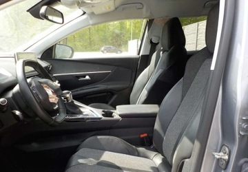 Peugeot 3008 II Crossover 1.2 PureTech 130KM 2019 Peugeot 3008 Okazja 1.2 Benzyna 130KM, zdjęcie 24