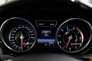 Mercedes Klasa GL X166 2016 Mercedes GL 63 AMG 557 KM. Tylko 45 000 km!, zdjęcie 39