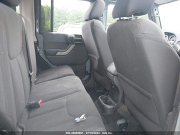 Jeep Wrangler III Unlimited Facelifting 3.6 V6 286KM 2015 Jeep Wrangler 2015 Jeep Wrangler Unlimited 4WD 4dr Sport 3.6 Benzyna 285KM, zdjęcie 7