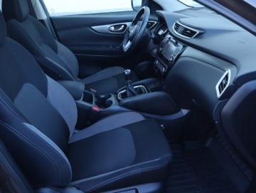 Nissan Qashqai II Crossover 1.2 DIG-T 115KM 2017 Nissan Qashqai 1.2 DIG-T, Salon Polska, zdjęcie 8