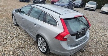 Volvo V60 I 2016 Volvo V60 2.0 Moc 240 KM benzyna - GAZ 2.0 Benzyna 240KM, zdjęcie 14