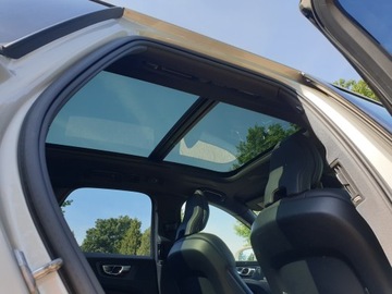 Volvo XC60 II 2019 VOLVO XC60 MR2020 4x4 AUT, PANORAMA, virtual cockpit, sport fotel, KAMERA