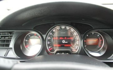 Citroen C5 III Sedan 2.0 HDi FAP 140KM 2012 Citroen C5 2.0 Diesel 140KM, zdjęcie 14