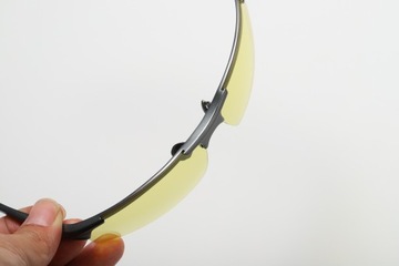 Фотохромные очки для вождения в ночное и дневное время.