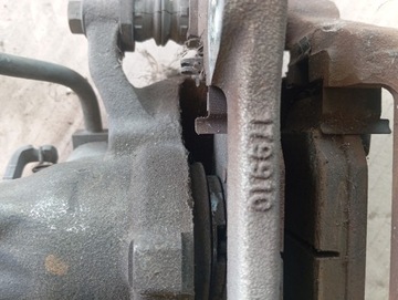 CHRYSLER TOWN COUNTRY 14- TŘMEN ZADNÍ 3.6 GRAND CARAVAN PRAVÝ VELKÁ  LEV