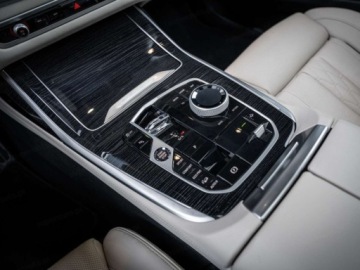 BMW X7 SUV Facelifting 3.0 40d 352KM 2026 BMW X7 xDrive40d Sport Suv 3.0 (352KM) 2026, zdjęcie 15