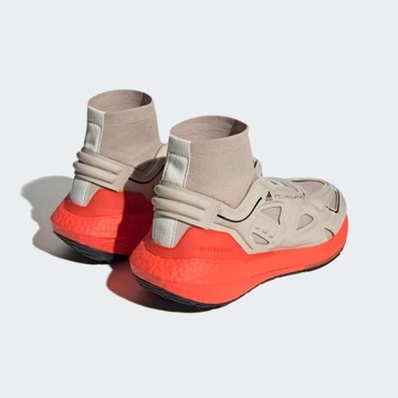 ADIDAS by STELLA MCCARTNEY ULTRABOOST