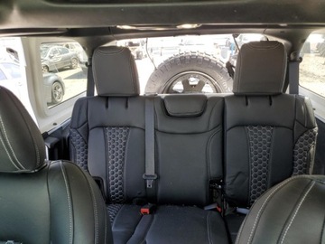 Jeep Wrangler IV 2022 Jeep Wrangler Unlimited Sahara 2022 3.6l 3.6 Benzyna 285KM, zdjęcie 10