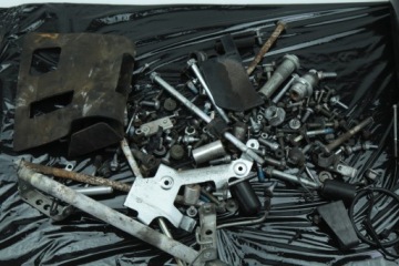 SUZUKI SV 650 S 03-12 БОЛТЫ ВИНТЫ