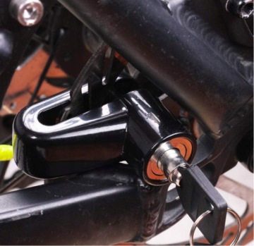 ЗАЖИМ ДЛЯ ТОРМОЗНОГО ДИСКА СКУТЕРА