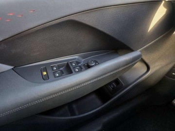 Cupra Terramar SUV 1.5 eTSI 150KM 2025 Cupra Terramar FV23 Pakiety:Matrix DCC Digital, Intelligent, Moonlight, Ed, zdjęcie 8