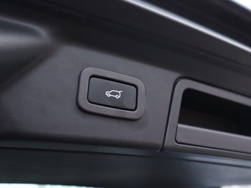 Land Rover Range Rover Velar SUV 2.0 SD4 240KM 2018 Land Rover Range Rover Velar D240, Salon Polska, zdjęcie 21