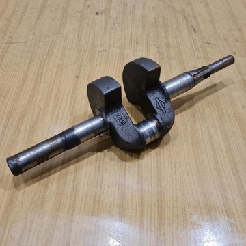 КОЛЕНВАЛ BRIGGS & STRATTON 5HP ОРИГИНАЛ