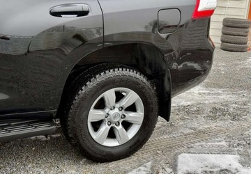 Toyota Land Cruiser VI MPV Faceliting 2.8 D-4D 177KM 2016 Toyota Land Cruiser Toyota Land Cruiser LC 2.8 D-4D Premium 2.8 Diesel, zdjęcie 23