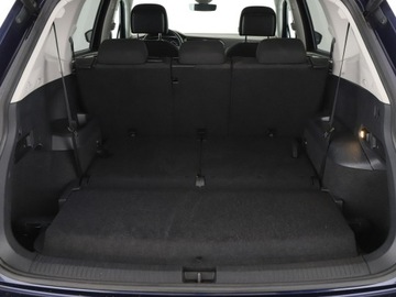 Volkswagen Tiguan Allspace SUV 2.0 TDI 200KM 2021 Volkswagen Tiguan Allspace 7 os. 4x4 DSG full LED, zdjęcie 18