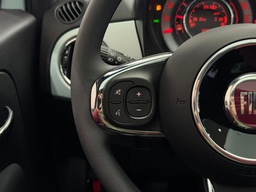Fiat 500 IV 2023 Fiat 500 Hybrid / Panorama / Czujniki parkowania /, zdjęcie 21