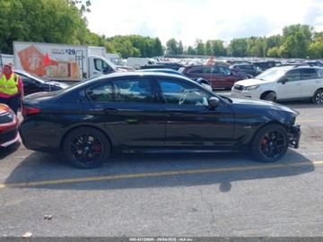 BMW Seria 5 G90-91 2023 BMW Seria 5 550e xDrive 2023 2.0l 2.0 Hybryda 181KM, zdjęcie 6