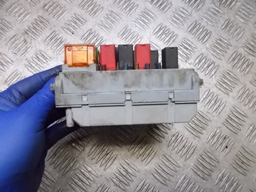 SKŘÍŇKA POJISTEK ALFA ROMEO 147 2.0 16V TS 51742419