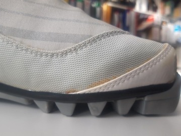 Damskie buty na biegówki MADSHUS METIS SILVER WHITE RPC W NNN 36