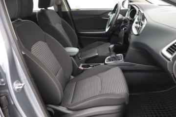 Kia Ceed III Kombi Facelifting 1.5 T-GDI 160KM 2022 Kia Ceed 1.5 T-GDI MHEV, Salon Polska, zdjęcie 8