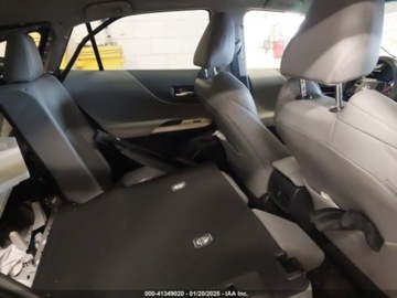 Toyota Venza 2021 Toyota Venza XLE 2021 2.5l 2.5 Hybryda 176KM, zdjęcie 11