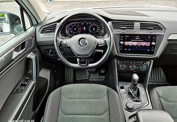 Volkswagen Tiguan II SUV 2.0 TDI 190KM 2020 Volkswagen Tiguan R-LINE 4MOTION DSG Navi Led 3xKlimatronik 2xPDC Alcantar, zdjęcie 16