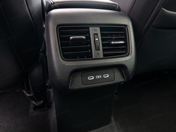 Honda ZR-V 2.0 i-MMD Hybrid 184KM 2023 HONDA ZR-V 2.0 e:HEV Sport Suv 184KM 2023, zdjęcie 23